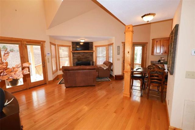 143 Hidden Lake Circle, Ellijay, GA 30536