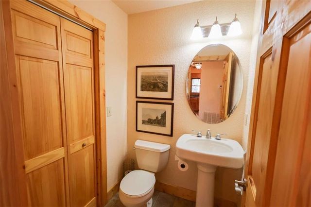 143 Hidden Lake Circle, Ellijay, GA 30536