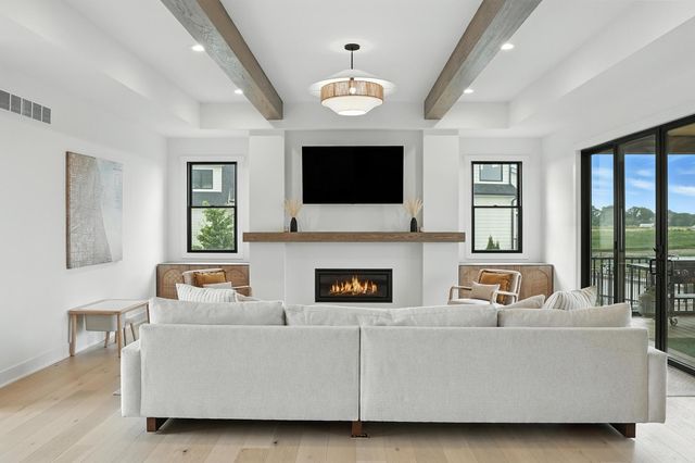 13410 Camas Drive, St. John, IN 46373