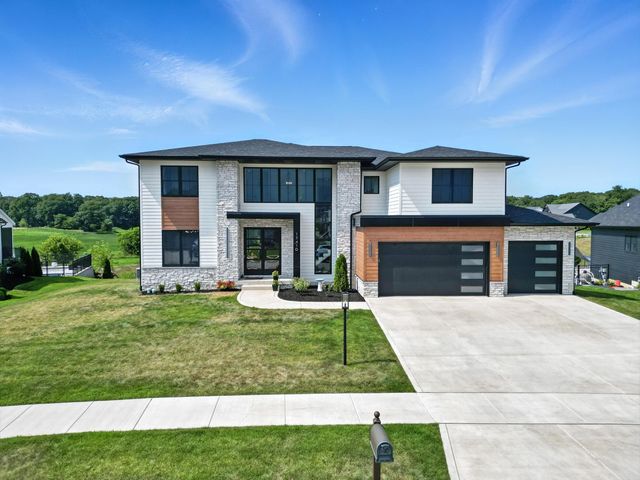 13410 Camas Drive, St. John, IN 46373