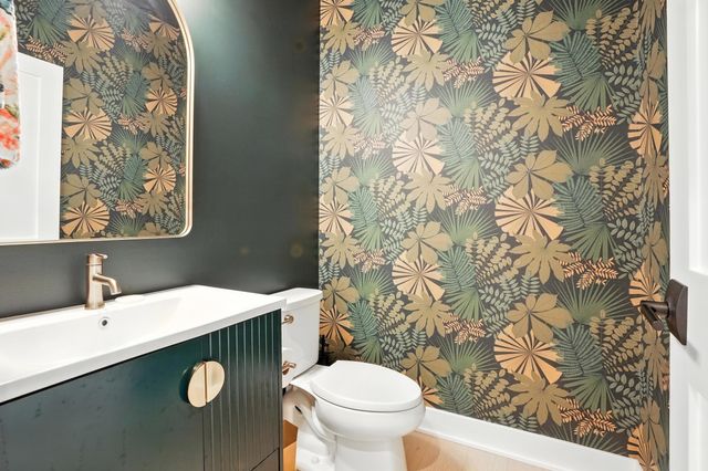 13410 Camas Drive, St. John, IN 46373