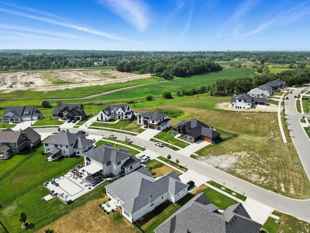 13410 Camas Drive, St. John, IN 46373