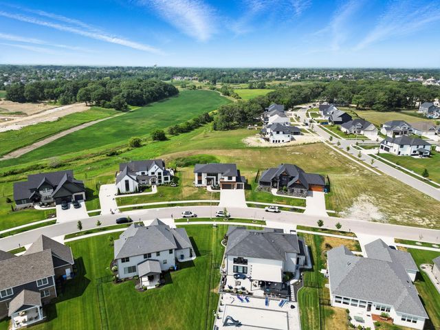 13410 Camas Drive, St. John, IN 46373