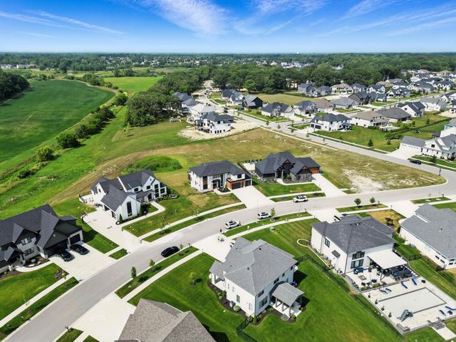 13410 Camas Drive, St. John, IN 46373