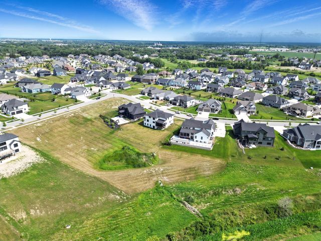 13410 Camas Drive, St. John, IN 46373