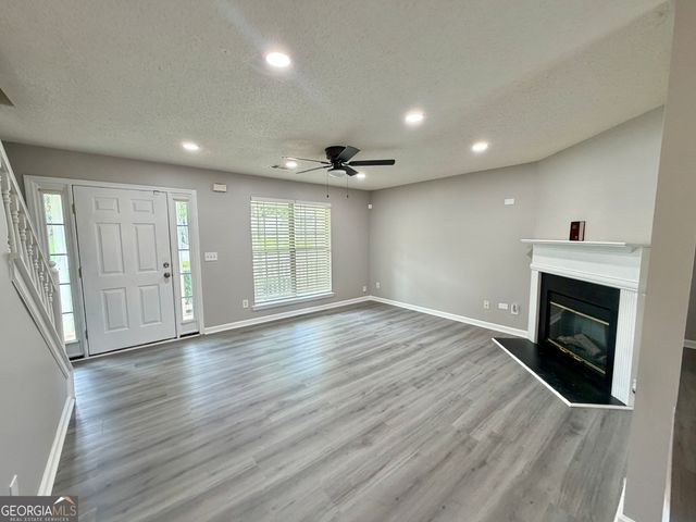 3354 Waggoner Lane, Rex, GA 30273
