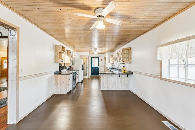 5078 Castle Road, Otter Lake, MI 48464