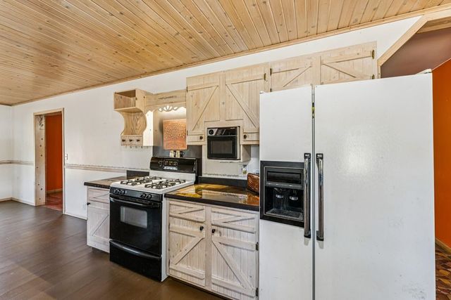 5078 Castle Road, Otter Lake, MI 48464