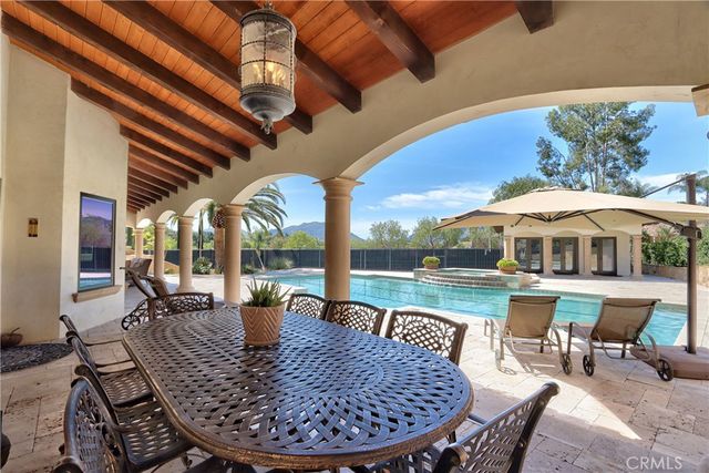 31280 Pescado, Temecula, CA 92592