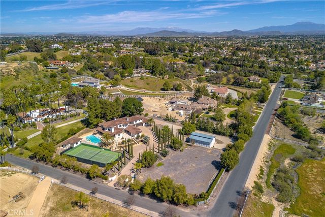 31280 Pescado, Temecula, CA 92592