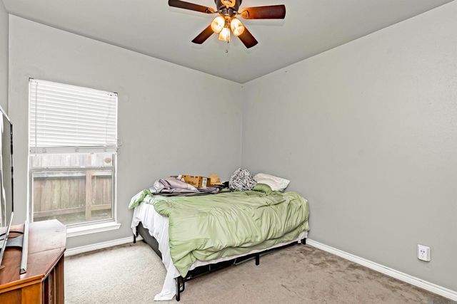 23592 Country Manor Ave, Denham Springs, LA 70726