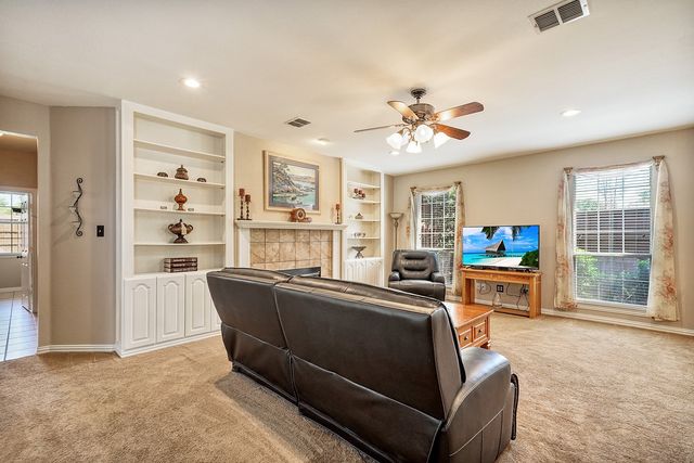9513 Tiger Drive, Plano, TX 75025