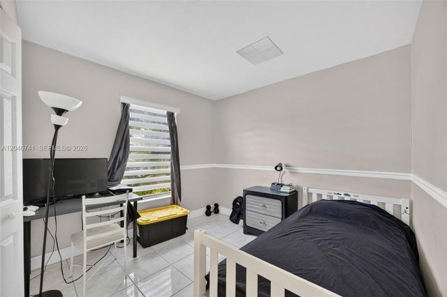 738 SW 7th Ter, Florida City, FL 33034