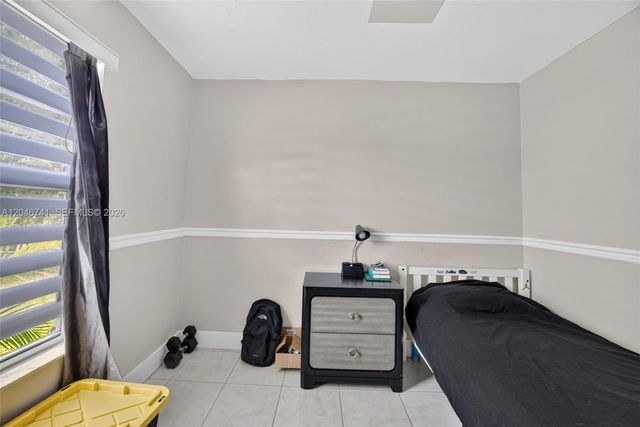 738 SW 7th Ter, Florida City, FL 33034