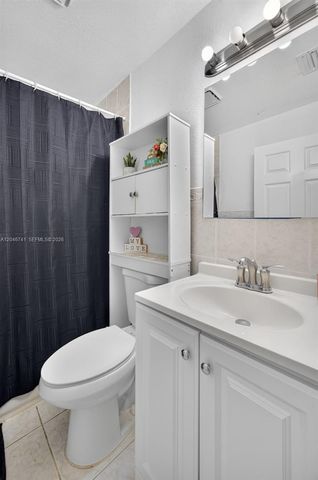 738 SW 7th Ter, Florida City, FL 33034