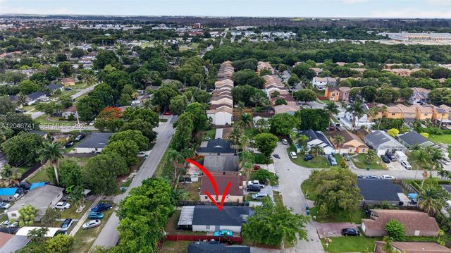 738 SW 7th Ter, Florida City, FL 33034
