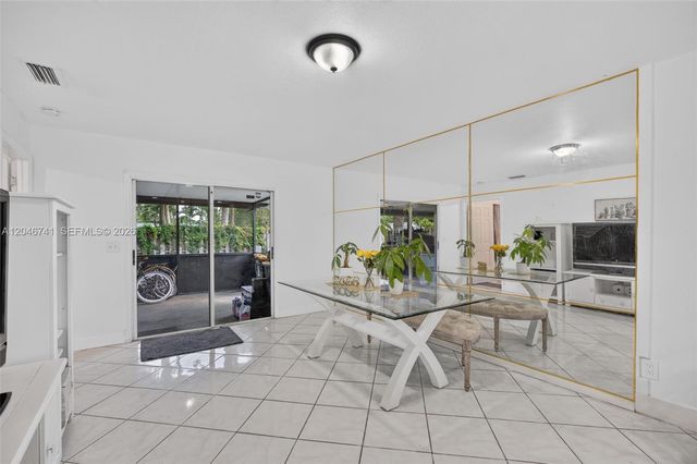 738 SW 7th Ter, Florida City, FL 33034