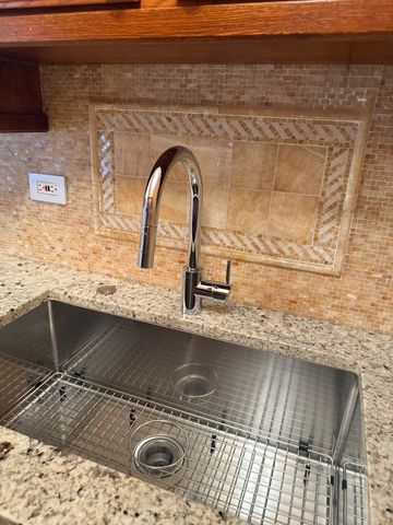 1627 N Windsor Drive 305, Arlington Heights, IL 60004