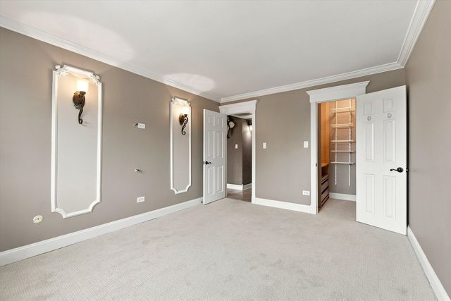 1627 N Windsor Drive 305, Arlington Heights, IL 60004