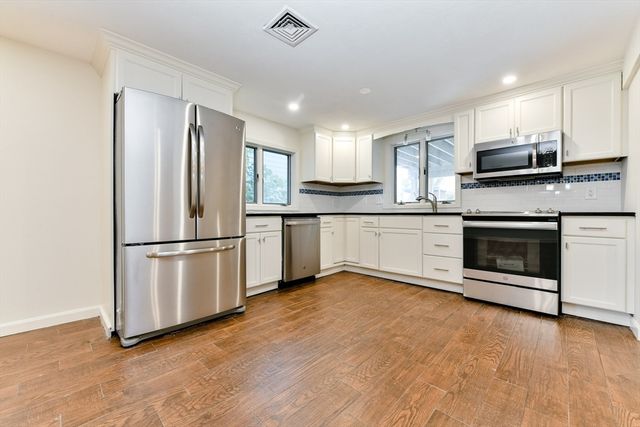 51 Belmont St 1, Boston, MA 02129