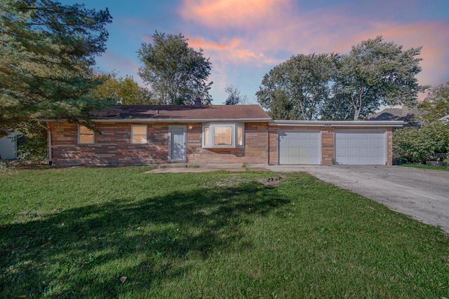 5720 S Madison Street, Hinsdale, IL 60521