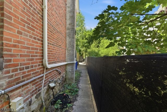 273 N Main St, Lambertville City, NJ 08530