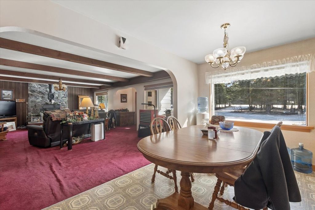 2260 E Lakeshore Drive, Whitefish, MT 59937 photo 10