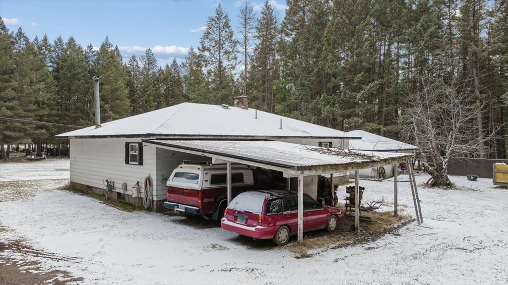 2260 E Lakeshore Drive, Whitefish, MT 59937 photo 21
