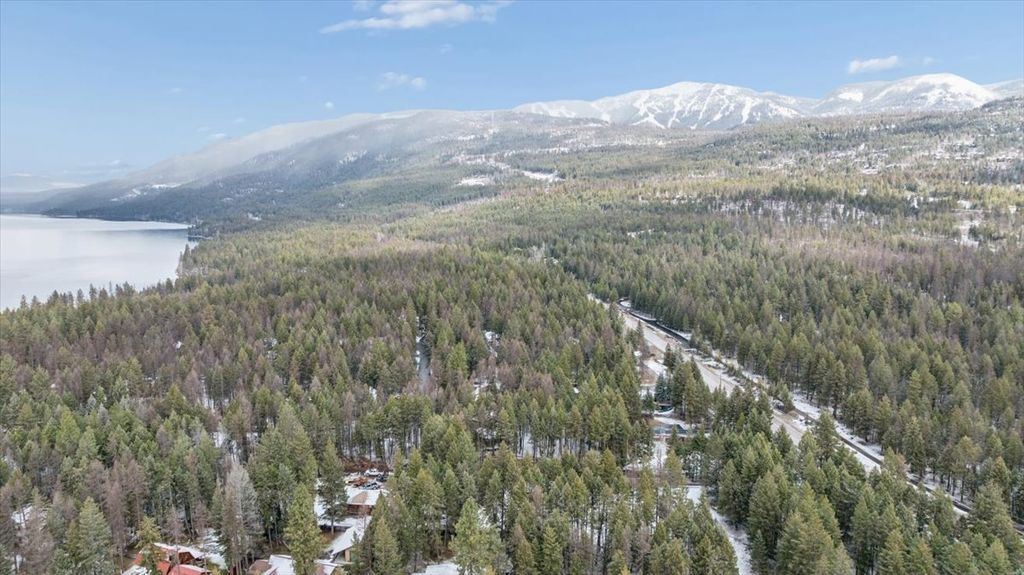 2260 E Lakeshore Drive, Whitefish, MT 59937 photo 33