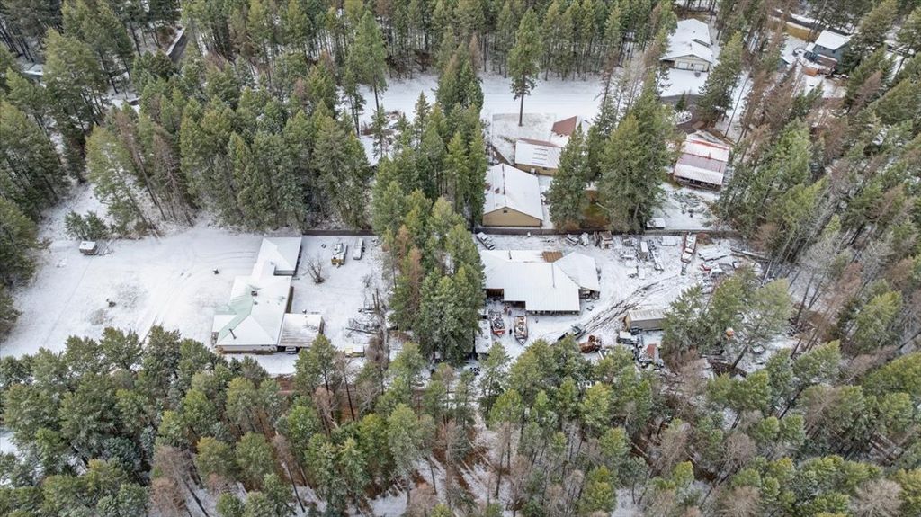 2260 E Lakeshore Drive, Whitefish, MT 59937 photo 35