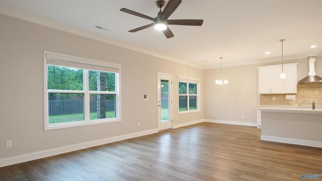 1900 Rae Court, Hartselle, AL 35640