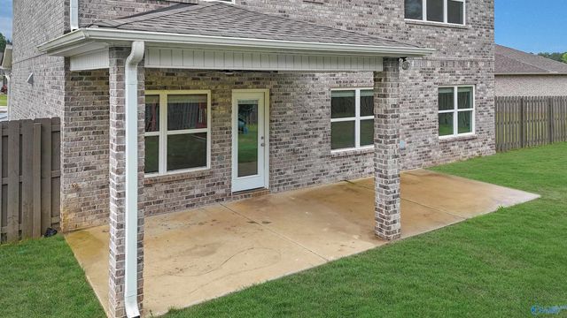 1900 Rae Court, Hartselle, AL 35640