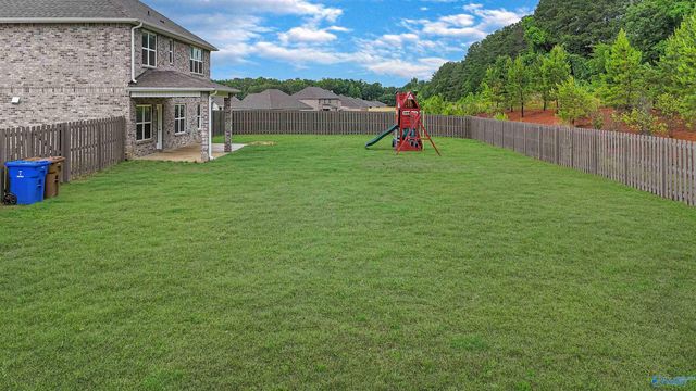 1900 Rae Court, Hartselle, AL 35640