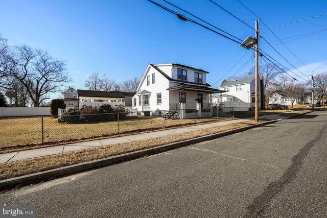 502 WESLEY AVE, National Park, NJ 08063