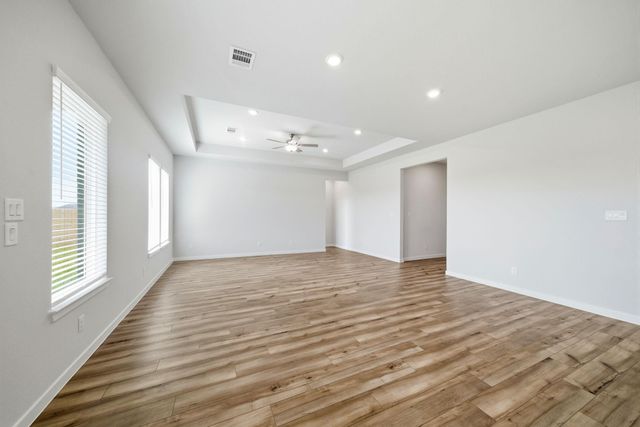 12119 Old Fashion Circle, Mont Belvieu, TX 77535