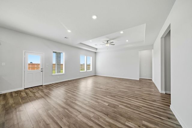 12119 Old Fashion Circle, Mont Belvieu, TX 77535