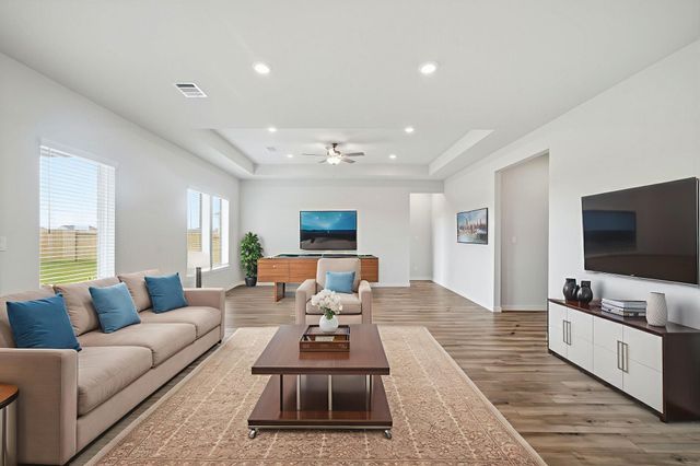 12119 Old Fashion Circle, Mont Belvieu, TX 77535