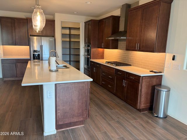 27022 W KERRY Lane, Buckeye, AZ 85396