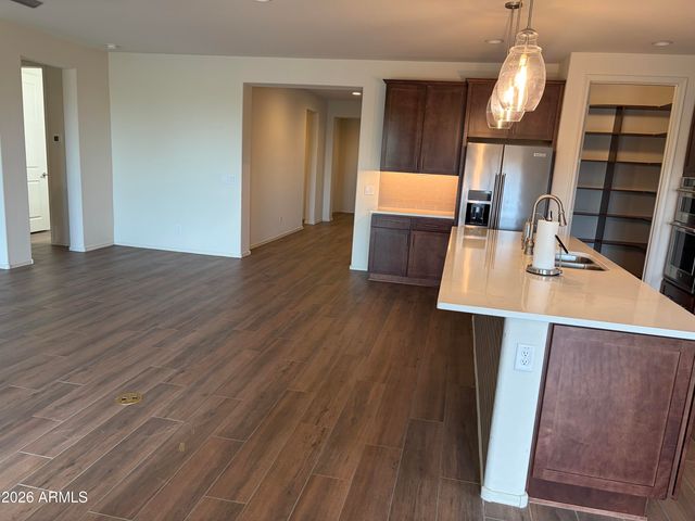 27022 W KERRY Lane, Buckeye, AZ 85396