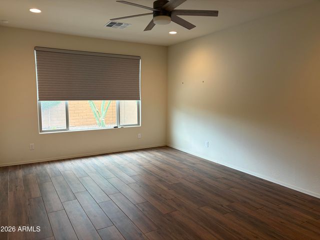27022 W KERRY Lane, Buckeye, AZ 85396