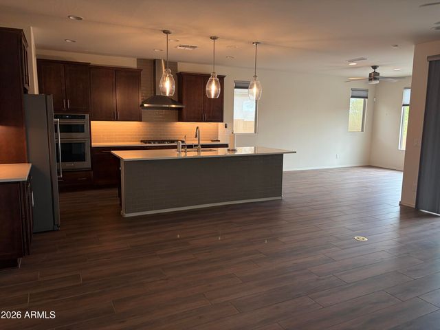 27022 W KERRY Lane, Buckeye, AZ 85396