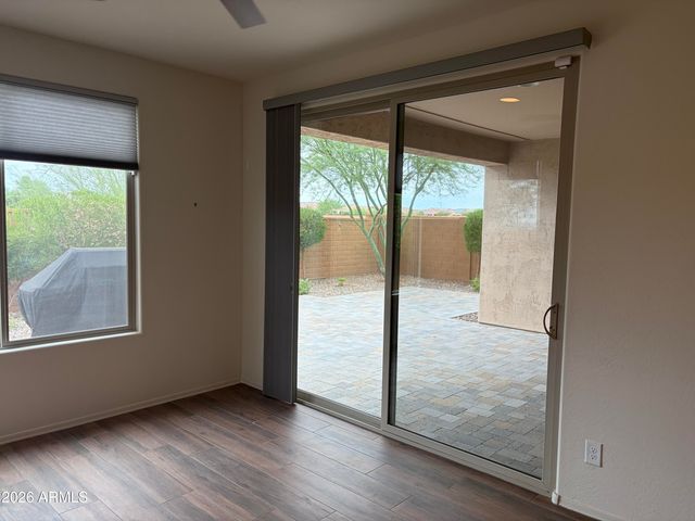 27022 W KERRY Lane, Buckeye, AZ 85396