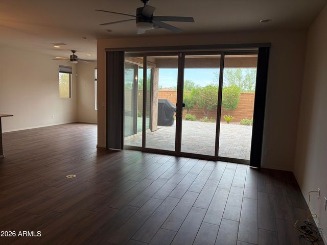 27022 W KERRY Lane, Buckeye, AZ 85396