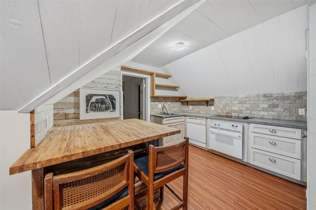 695 Wightman Street, Matagorda, TX 77457