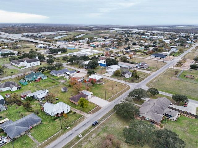 695 Wightman Street, Matagorda, TX 77457