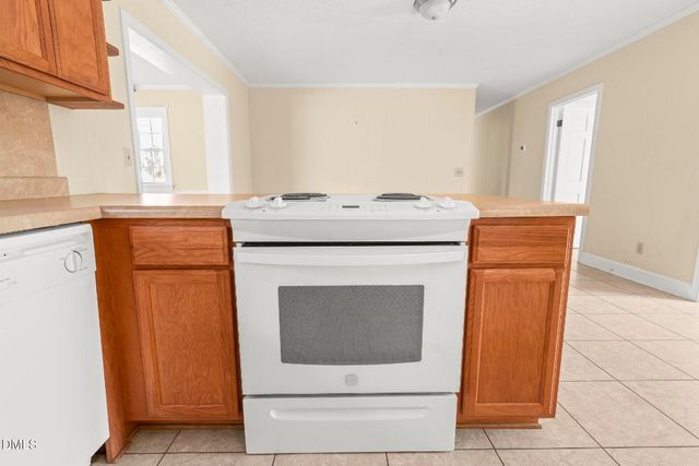 2400 Carbonton Road, Sanford, NC 27330