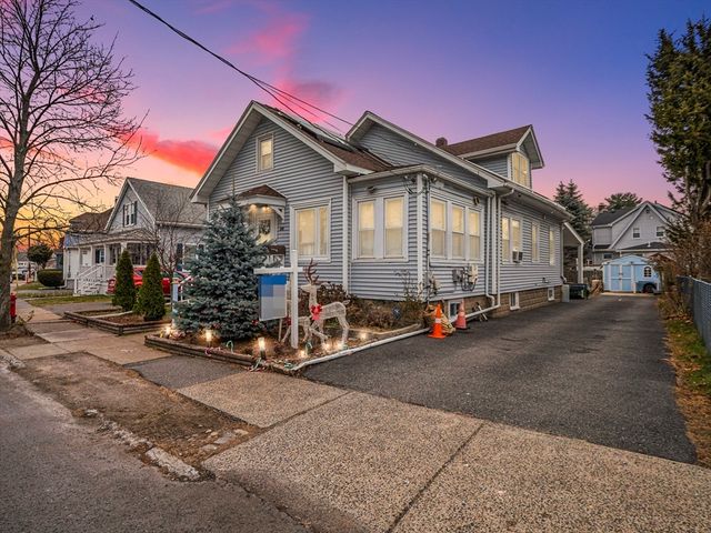 86 Parkland Ave, Lynn, MA 01904