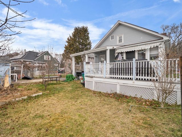 86 Parkland Ave, Lynn, MA 01904