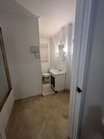 17-19 Barrett St, Northampton, MA 01060