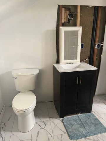 17-19 Barrett St, Northampton, MA 01060